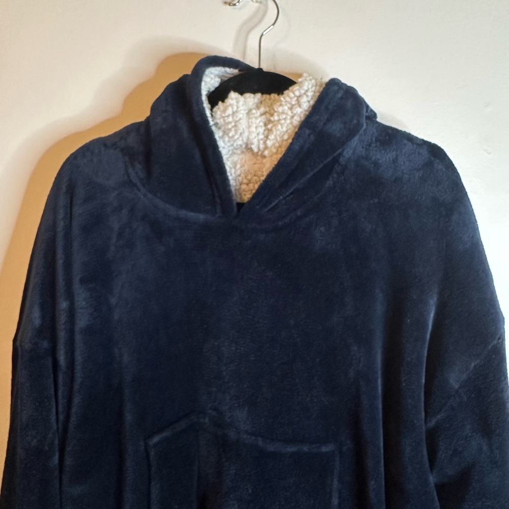 Cozy Navy Blue Fleece Huggie Hoodie - Picture 2 of 5
